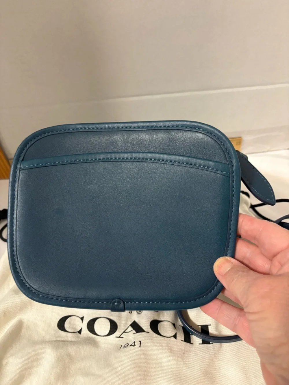 Coach Pebble Leather Crossbody Bag in Teal Zip closure adjustable strap w/charm - Picture 3 of 15